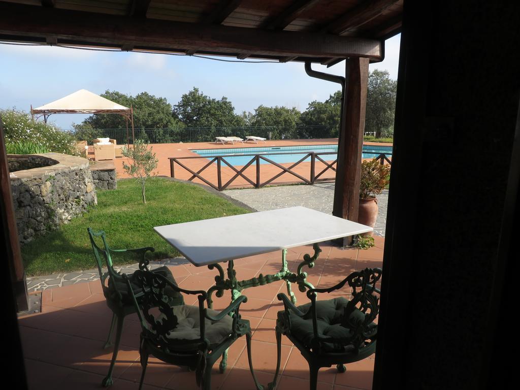 Le Case Del Merlo Turismo Rurale 米罗 客房 照片